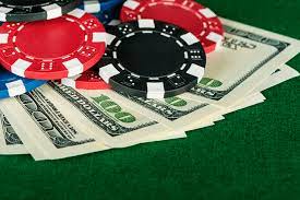 Покер без вложений и на деньги: как выбрать комнату для онлайн игры?
