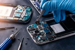 Профессиональный ремонт телефонов Самсунг: когда нужен и какие особенности