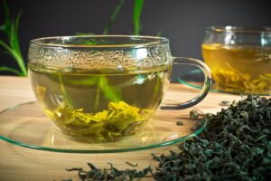 Зеленый чай: в чем его польза для здоровья и как правильно его выбрать